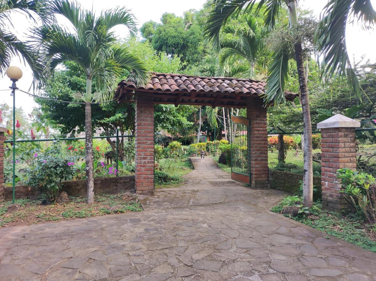 Eco-Lodge El Porvenir. Santa Cruz Extérieur photo